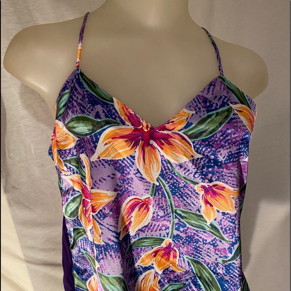 Romantic Moods Purple Floral Top Size M/L